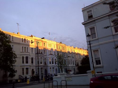 tomhcharles's profile picture. 