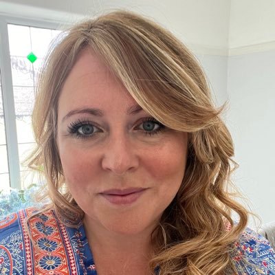 Mum. Wife. Deputy HR Director (FCIPD). And in that order too. All views are my own
