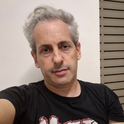 roiekoss's profile picture. נטוש כל תקווה בבואך הנה