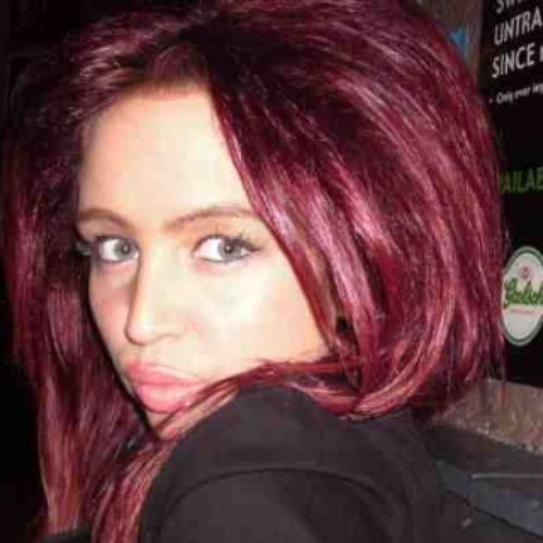 shesarainbow82's profile picture. 