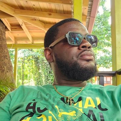 Educator/Hustler sports enthusiasts!!
ambition is priceless 👌🏾 taurus♉