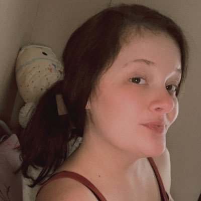 redwards2021's profile picture. Stella’s mommy 💗 9/21/18 🫶🏻👫🏻