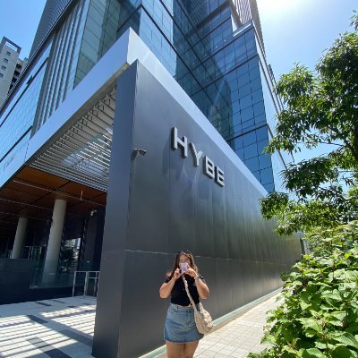 nikkainne's profile picture. 🩷🩵 Follow To Bulacan D1 D2🩵🩷 🪽SEVENTEEN RIGHT HERE DAY 2 🪽