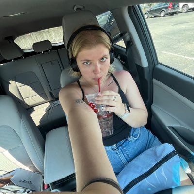 georgia college and vandy alum | educator | concert enthusiast | she/her *personal account*