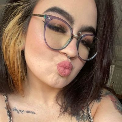 I’m cuddly, bitch. Deal with it! 27. they/them.
