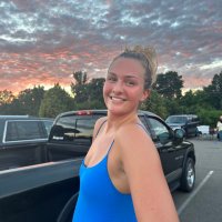 sophia (@sophiadeyak) 's Twitter Profile