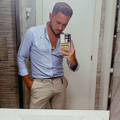 Solo es cuestión de darle a seguir. Cofrade, Hermano de @Espdetriana y @pasionDHoficial Instagram: maykeltriana