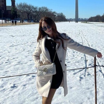 Independently. 38 years💉Medical beauty clinic owner 💊💉💉 Divorced 🇭🇰✈️🇺🇸
One day your dream will come true⚡️✨⚡️✨
🚫PORN= BLOCKED