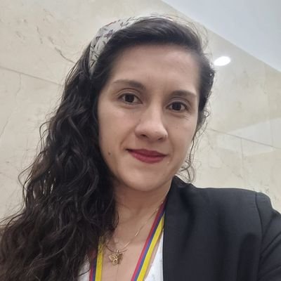 📌Abogada Esp. Derecho Laboral y D. Público.
🌍 Consultora y asesora en temas de D humanos, trabajo, salud, internacional y Constitucional
🐕PetLover