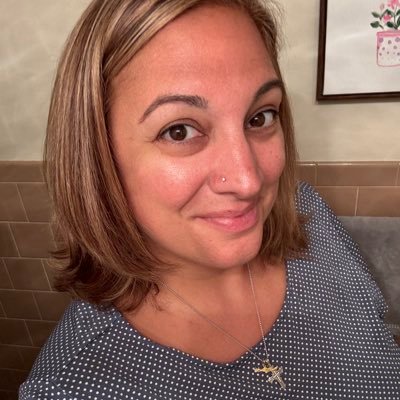 👩🏽🏫 Educator & 👸🏽 girl mama 👶🏽! Opinions are my own. Opinions expressed by followers do not necessarily reflect those of mine. 🇺🇸🇬🇷🇩🇪🇮🇹