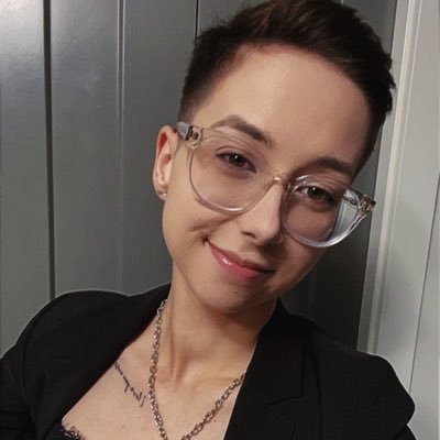uofm english lit | 21 | swiftie + lauratic ♡