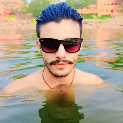 🕉️🔱⚜️ Jai Jai Mahakal ⚜️🔱🕉
♠💯👑 Jai Jai Kuruvanshi 👑💯♠
🔥👑💯Kattar Hindu 🔥👑💯
💯 💯 Only Me 😀😘😍
🔥☠️💯 Akash Bhai 💯☠️🔥