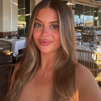 B (@bethsx_) 's Twitter Profile