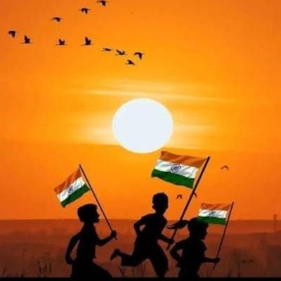 🇮🇳🇮🇳🪂🛰🎠I love Twitter because it lets anyone transition seamlessly from epidemiology expert to constitutional scholar to stock market expert.
