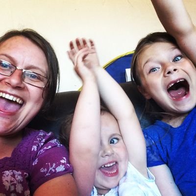 A book worm, gaming, adventure loving Welsh mum of two little princesses! #SarcoidosisAwareness
