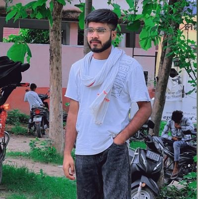 md_faheem781's profile picture. Politician

Jansuraaj