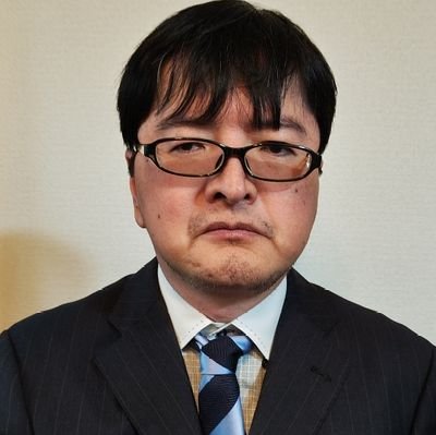 49歳の時、脳梗塞で倒れ左半身麻痺の後遺症が残り、現在、車椅子生活の52歳、無職です。
スイッチ2を買ってから、趣味のゲーム熱が再燃し、動かすのを諦めてた左手のマッサージを始めました。
