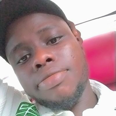 CharlesIsdore's profile picture. To be yourself in a world that is constantly trying to make you something else is the greatest accomplishment ❤️