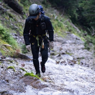 altnative's profile picture. 山屋サラリーマンが個人的見解を述べます/登山2013〜/クライミング2017〜/春:フリー/夏:高山・沢登り/秋:フリー/冬:アイス/