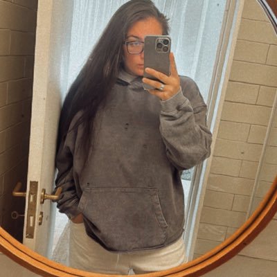 babsahg's profile picture. insta: baahgurreiro 🏳️‍🌈