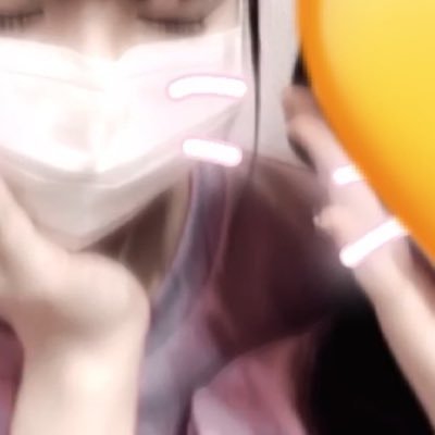 hVVtuE5dFC35812's profile picture. 