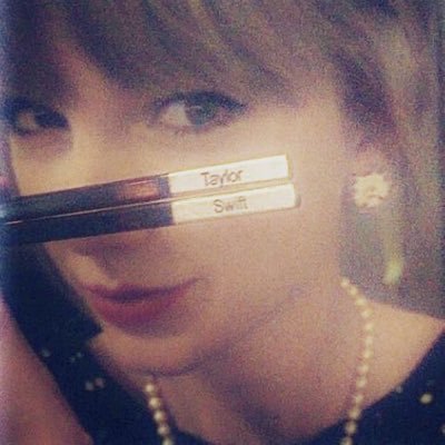 FOLKL0RESWIFT's profile picture. 17