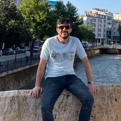 RamazansGs64's profile picture. Değiliz kimse gibi sıradan,Hamd Olsun; Galatasaray'lı yaratmış Yaradan. #TekKrallık