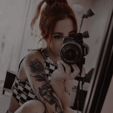 hauntedwalls's profile picture. « I’m tryna find inner peace, but it’s World War III. »