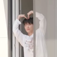 ゆ (@___di___no) 's Twitter Profile