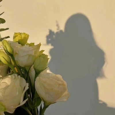 rafliantuke's profile picture. That I exist is a perpetual surprise which is life.