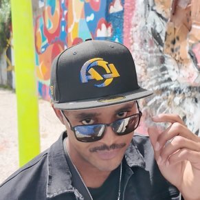 bosshandsrap's profile picture. Pay Rai$e Out Now https://t.co/AH9Hx1tges https://t.co/g4AkTR0QQn don't refer to me in the 3rd person/ Beats: https://t.co/vF1NmuyBU3