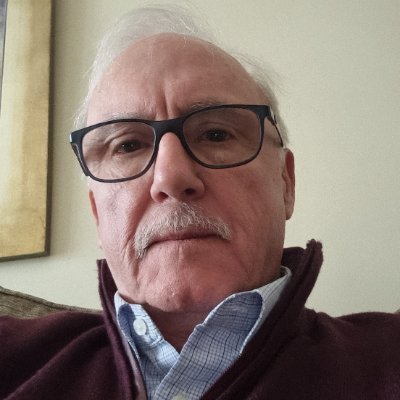Desde que tuve la oportunidad de votar siempre voté al FA.Y por ahora sigo votando FA