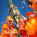 Tweets van de gemeente over grote feesten en evenementen in Groningen.