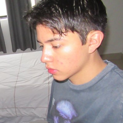 viko_mf's profile picture. Aquí perteneces tú | 20 | Afiliado Twitch | 👤Contacto: vikomx6690@gmail.com