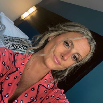 stephsan5's profile picture. go birds 🦅