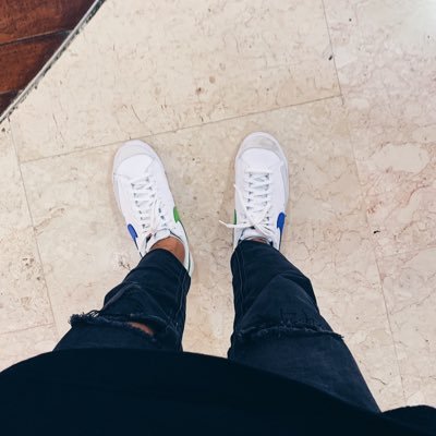 _manusianormal's profile picture. 