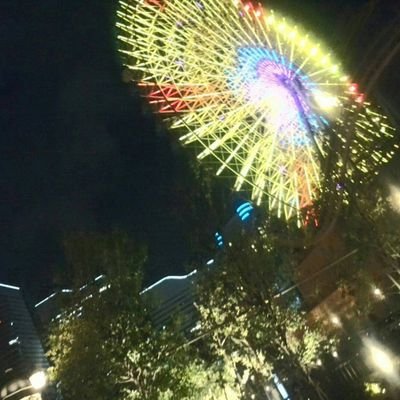 コラージュがやりたいけど、まだ始めてはいませんが、素材集めをして近いうちに始めるつもりです。今は紙もの工作をしながらコラージュの勉強をしている所です。
趣味垢です。
前も同じ名前でやっていたので、知っている人はフォローしてくれると嬉しいです😊
よろしくお願いします✨