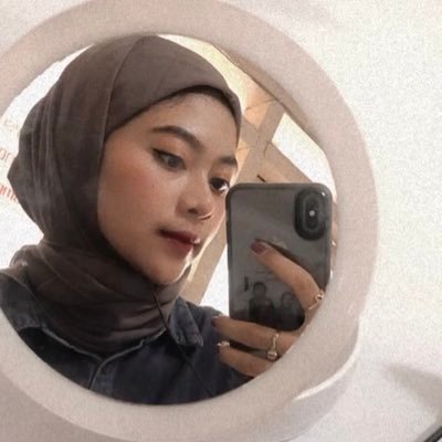 sedang berusaha