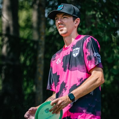 Professional Disc Golfer Team Discmania