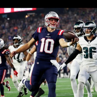 Brady’s the #GOAT‼️ I eat, sleep, and breathe Patriots. Post only Pats news. Follow for follow!