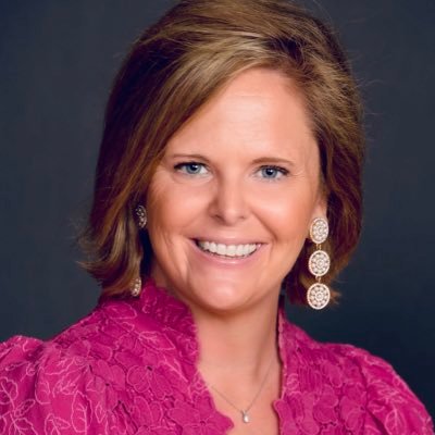 Believer in creativity & relationships | writer | reader | educational realist | forever teacher l Gig 'Em l Texas