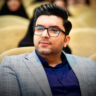 sh_malekinia's profile picture. ▪️فعال رسانه‌ای▪️دانـش‌آموخته علوم ارتباطات دانشگاهِ علامه طبا‌‌طبایی▪️مجری سابق تلویزیون