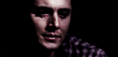 Humorista e fã do Dean, Sam Winchester :) Follow & Retweet
Contato: OdeioFausidades@hotmail.com
http://t.co/lrTMxCqYUZ