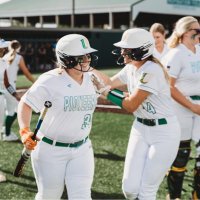 Emme Steward 3B/Util 2025 University High School (@emmesteward) 's Twitter Profile Photo Emme Steward 3B/Util 2025 University High School (@emmesteward) 's Twitter Profile Photo