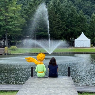 책, 영화, 음악, 운전, 여행, 사람, 관계. 사람은 못되도 짐승은 되지 말자, 피할수 없다면 즐기자. 할 수 있는 한 사랑하고 또 행복해지자, 가장 늦었다고 생각할때가 가장 빠른 것이다. 끝날때까지는 끝난게 아니다.
