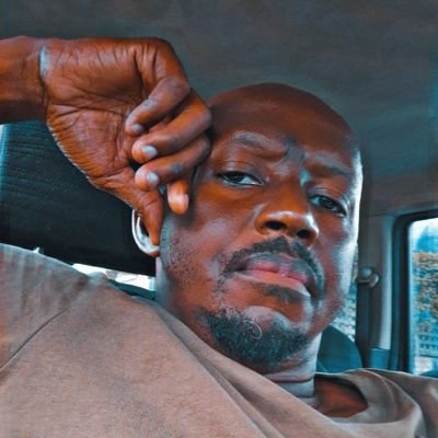 LewispoejrJr's profile picture. With God anything is possible!