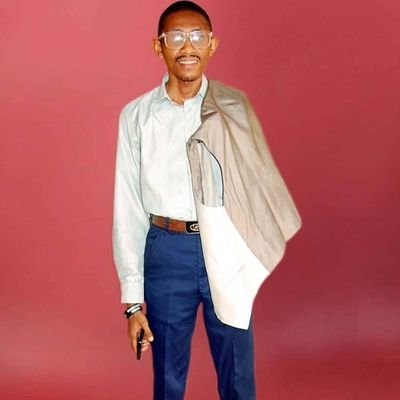 holuwarseun_ojo's profile picture. Here to make you smile