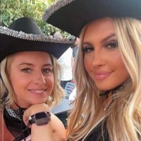 mother daughter (@m48660mother) 's Twitter Profile Photo mother daughter (@m48660mother) 's Twitter Profile Photo