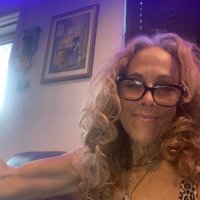 Ivy Landsman-slevin (@slevinivy) 's Twitter Profile