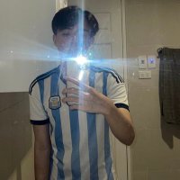 Christian (@hemisboring) 's Twitter Profile